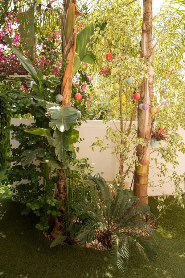 Million Flowers Protaras Exterior foto